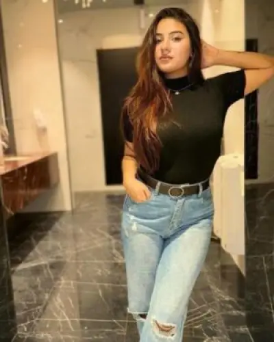 Escorts Bhadgaon